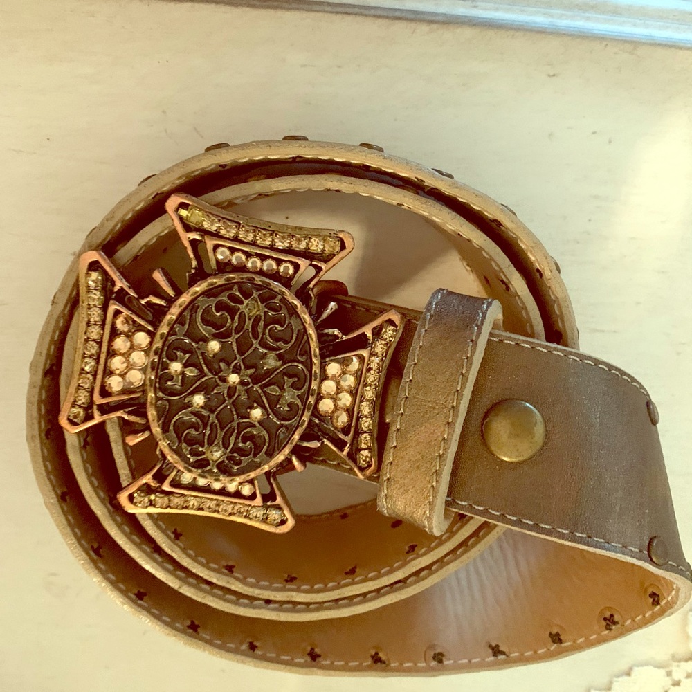 Gold  Cross belt buckle with matching belt